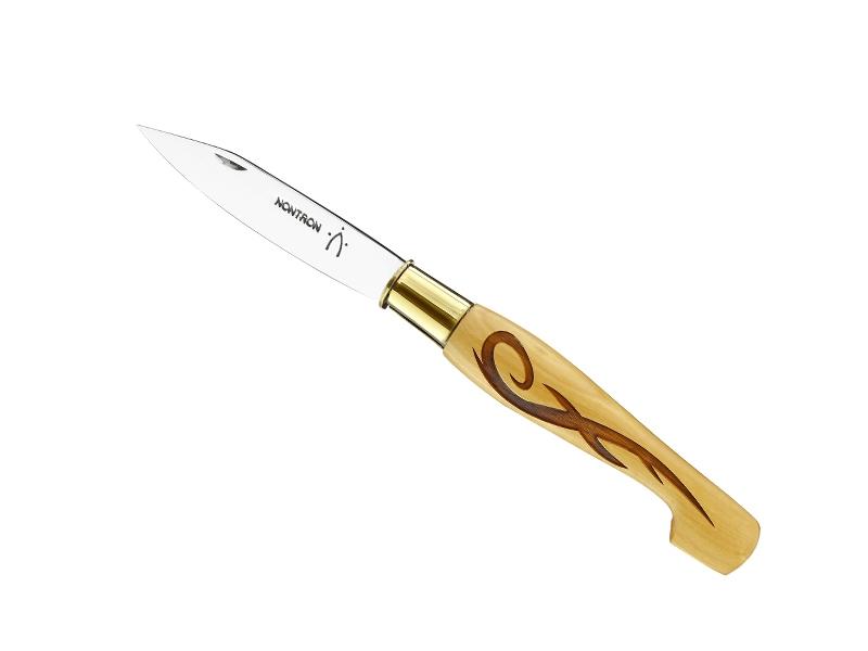 Couteau Nontron N°25 Tatoo - manche sabot 12 cm en buis pyrogravé