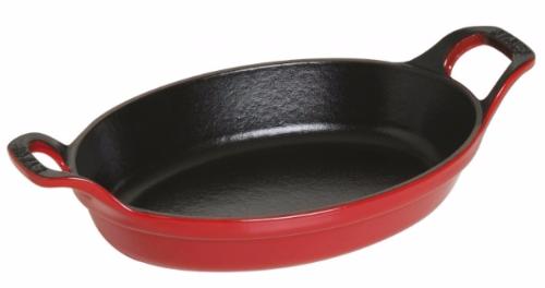 Plat ovale Staub cerise en fonte 21 cm (empilable)