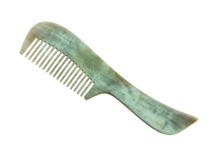Peigne moustache A L'Antilope avec manche 10 cm corne