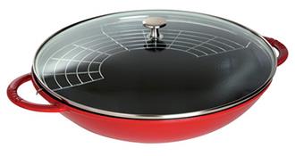 Wok en fonte émaillée Staub cerise de 37 cm avec couvercle en verre